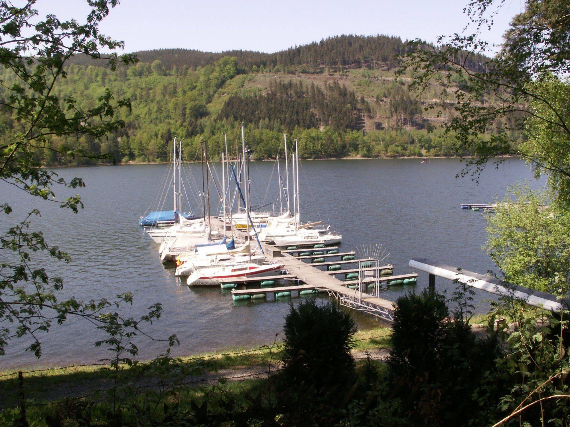 Hotel Berghof Am See Lautenthal Exterior photo
